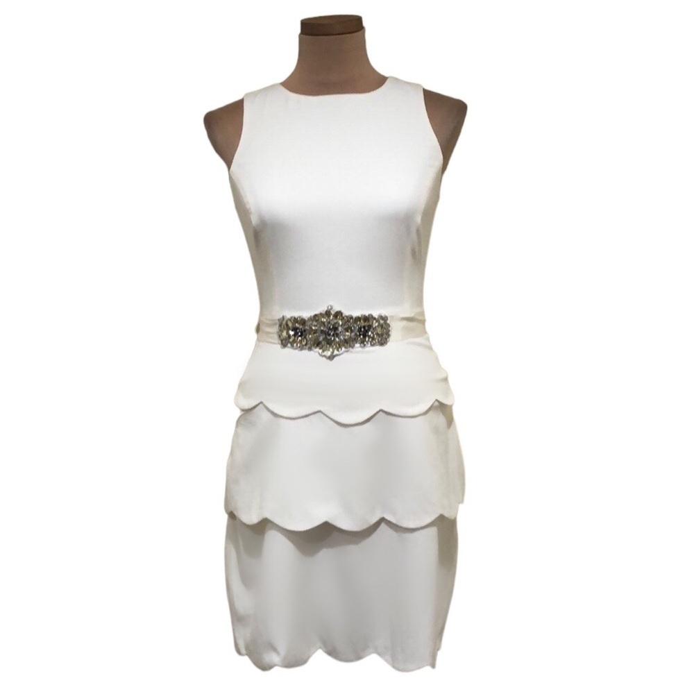 Belle Badgley Mischka Dress Size 2 Ivory Rhinestone Jewel Belt Sheath